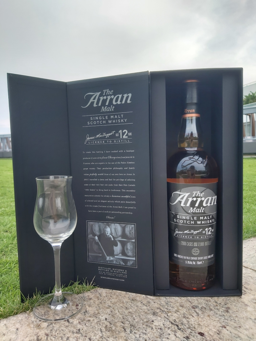 The Arran Malt 12年 ピーテッド 700ml 正規品 箱入】アラン シングルモルト 2012年 11年 ピーテッド